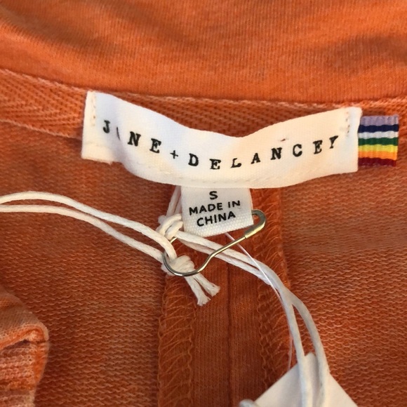 Womens shirt by Jane & Delancey - Picture 3 of 6